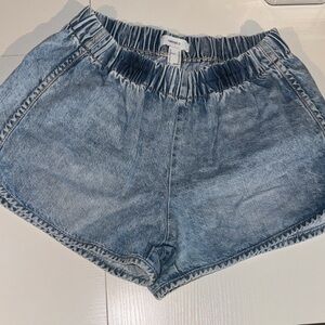 90's inspired acid washed jean shorts